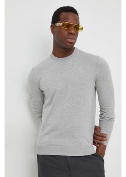 United Colors of Benetton sweter bawełniany kolor szary lekki ze sklepu ANSWEAR.com w kategorii Swetry męskie - zdjęcie 167440988