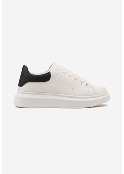 Biało-Czarne Płaskie Klasyczne Buty Sportowe Sneakersy ze Sznurowaniem Sanesta ze sklepu born2be.pl w kategorii Buty sportowe męskie - zdjęcie 171959146