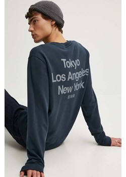 Superdry bluza bawełniana męska kolor niebieski z nadrukiem M2013738A-BQF ze sklepu ANSWEAR.com w kategorii Bluzy męskie - zdjęcie 173953637