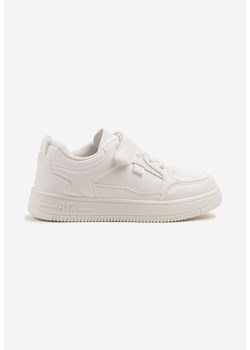 Białe Buty Sportowe Sneakersy z Ozdobnym Tłoczeniem Divrea ze sklepu born2be.pl w kategorii Buty sportowe dziecięce - zdjęcie 179528935